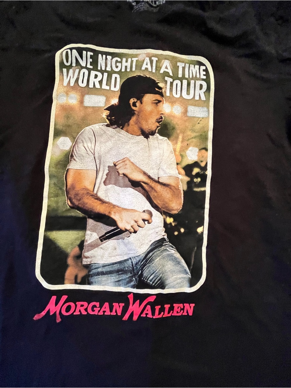 Morgan Wallen One Night At A Time World Tour Black Graphic Tee NEW from concert
